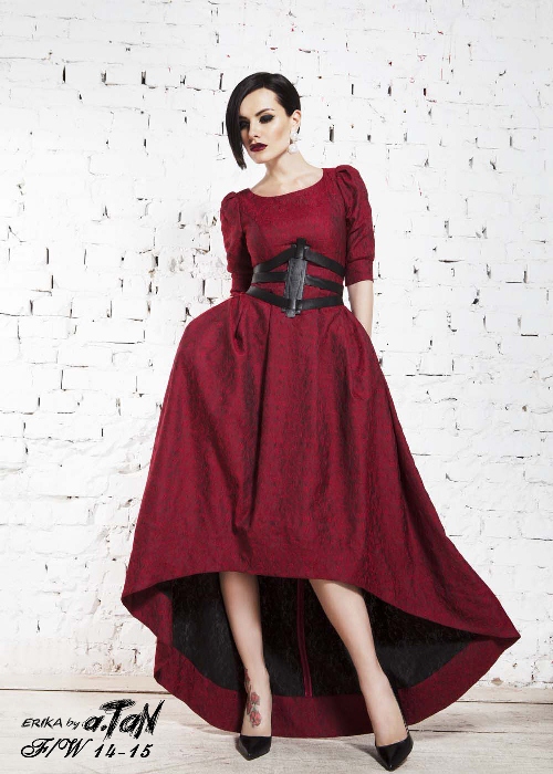 Эрика стала лицом бренда Андре Тана